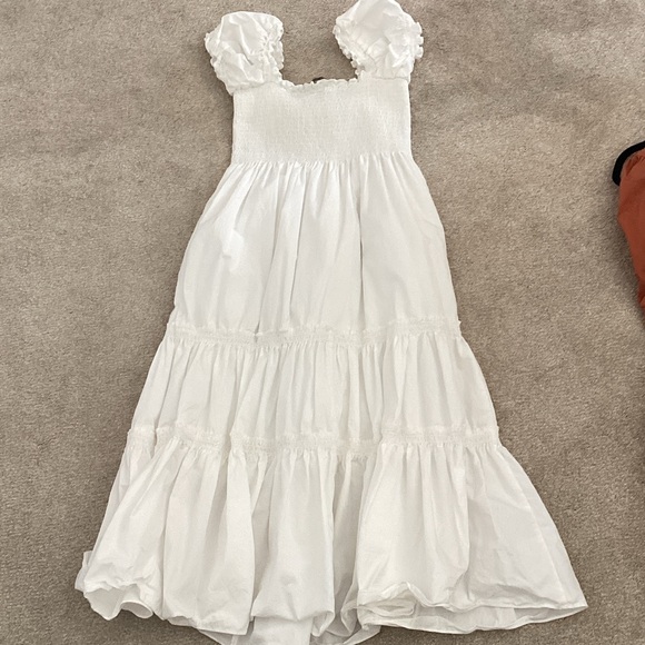 Elegant White Puff Sleeve Midi Dress - Picture 4 of 5